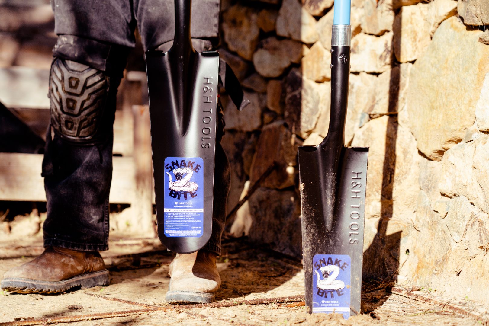 H&H Snake Bite Shovel